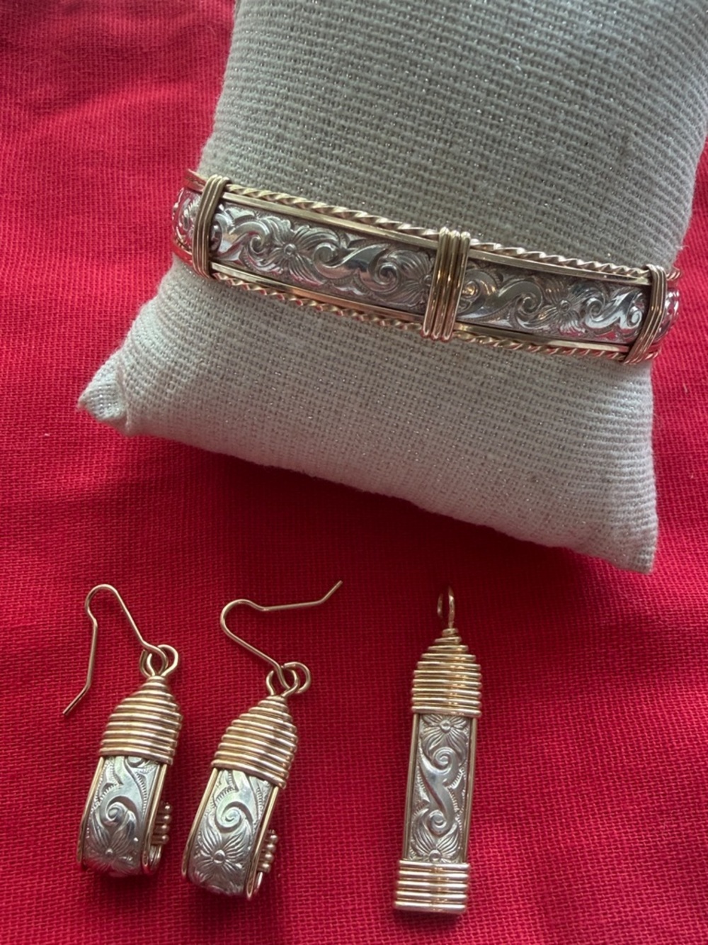 Ronaldo Angelina Bracelet with Matching Earrings and Pendant - Gold & Silver